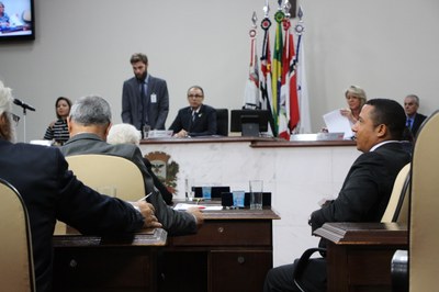 10ª sessão ordinária traz cinco projetos em pauta