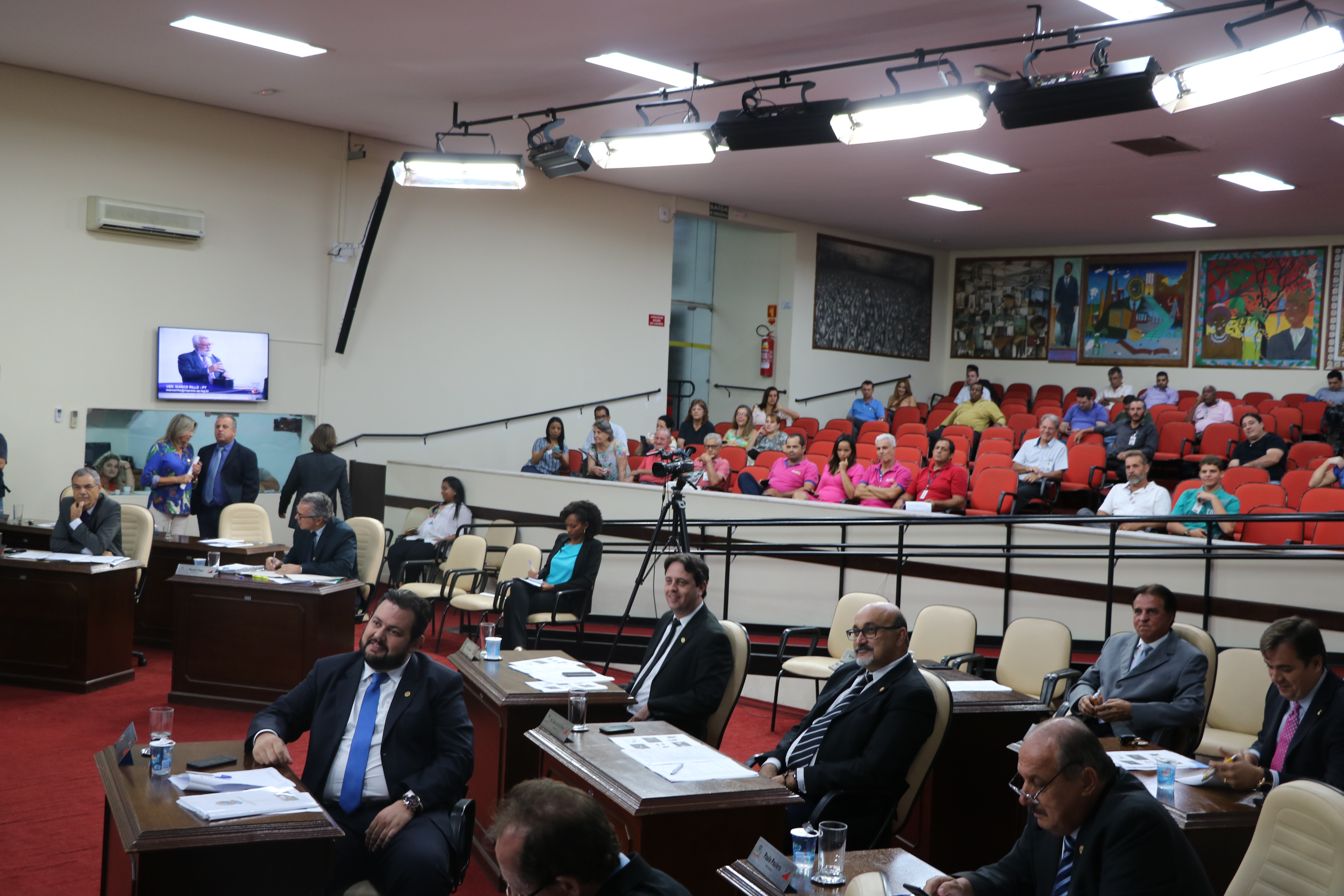 12 ª sessão ordinária traz oito propostas em pauta