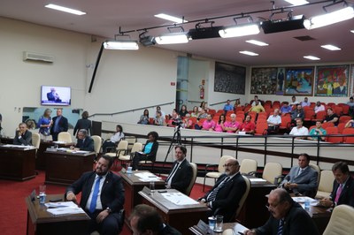 12 ª sessão ordinária traz oito propostas em pauta