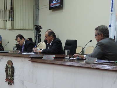 12ª Sessão Ordinária tem dez projetos aprovados