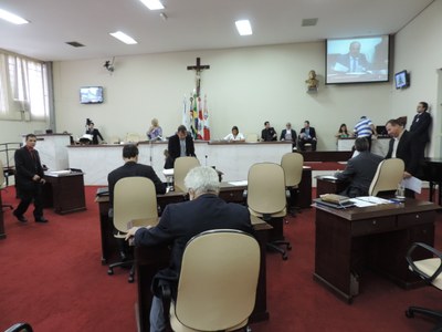 13ª e 14ª Sessões Extraordinárias aprovam oito propostas