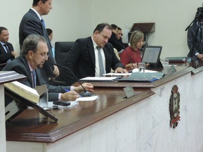 Quatro Projetos de Lei aprovados nesta terça-feira