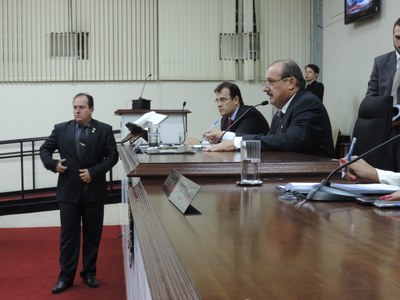 Vereadores aprovam 13 proposituras em 24ª Sessão Ordinária