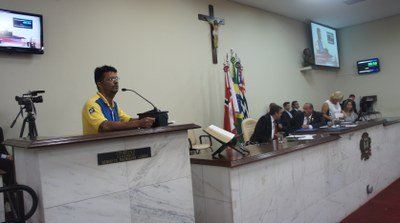 2ª Sessão Ordinária aprova oito projetos 