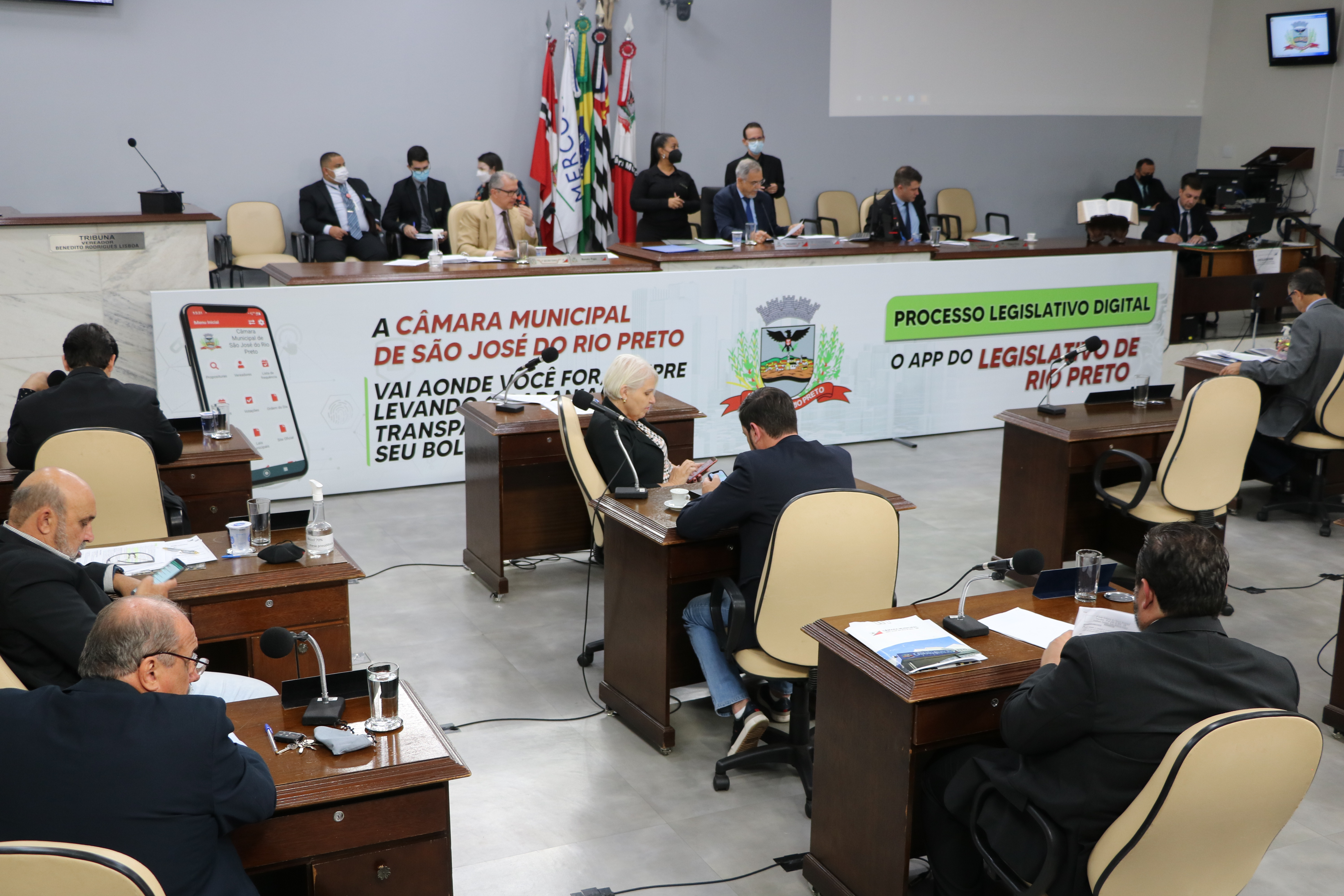 Aprovado programa de prorrogação de licença maternidade