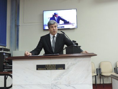 Representante da Febraban ressaltou de investimentos em segurança e alertou para risco de confrontos Audiência debate seguranças em bancos eletrônicos
