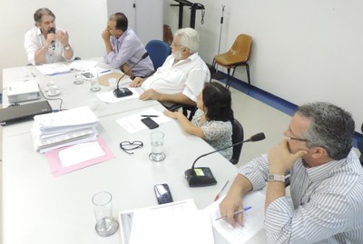 Basílio nega politicagem no 'Minha Casa' 