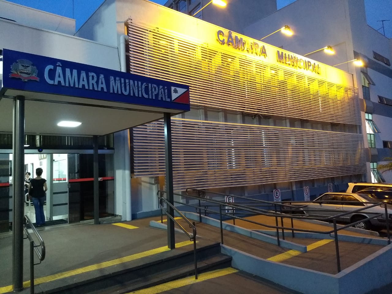 Câmara adere à campanha Setembro Amarelo
