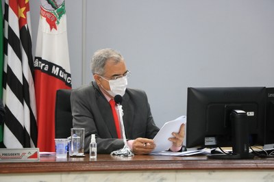 Câmara adota medidas restritivas para combate à COVID-19