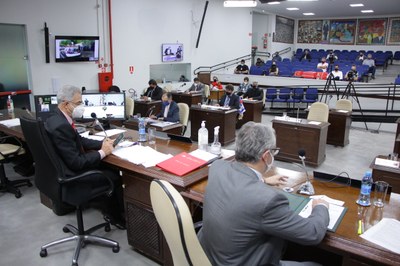 Câmara analisa 12 propostas na 31ª sessão ordinária