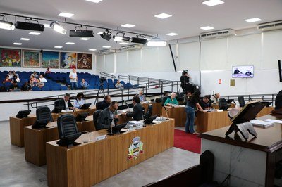 Legislativo analisa programa de atendimento domiciliar a idosos