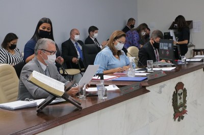 Câmara aprova 10 projetos na 52ª sessão ordinária