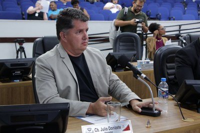 Câmara aprova medida que barra nomeação de condenados