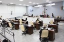 Câmara aprova multas para participantes de festas clandestinas