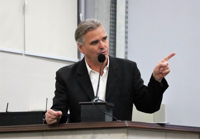 Câmara aprova oito projetos durante 33ª sessão ordinária