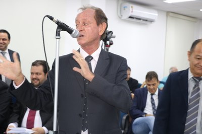 Câmara aprova proibição de canudos de plástico em Rio Preto
