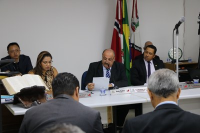 Câmara aprova reajuste salarial de 5% aos servidores