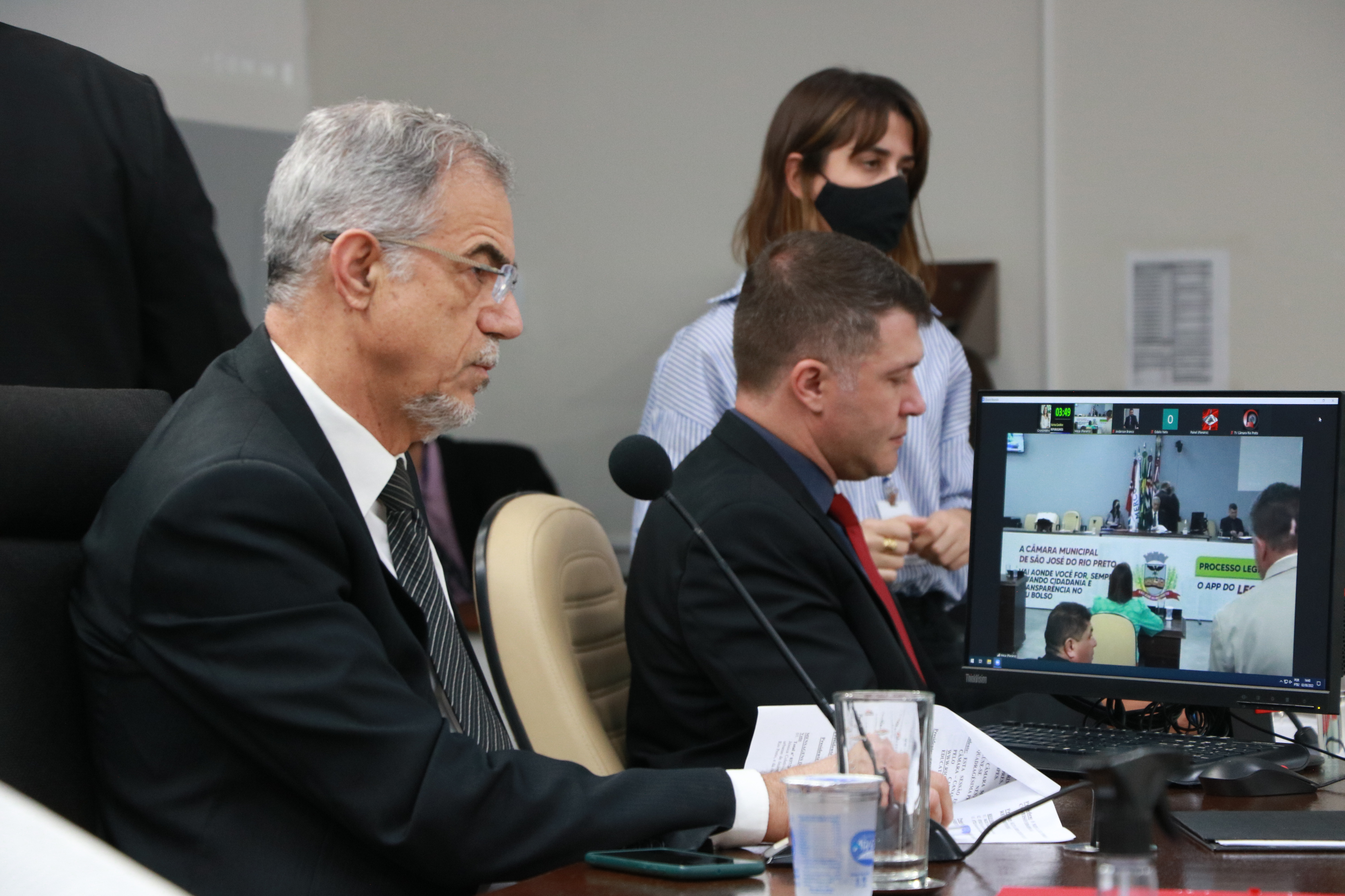 Câmara aprova transporte grátis para atiradores do Tiro