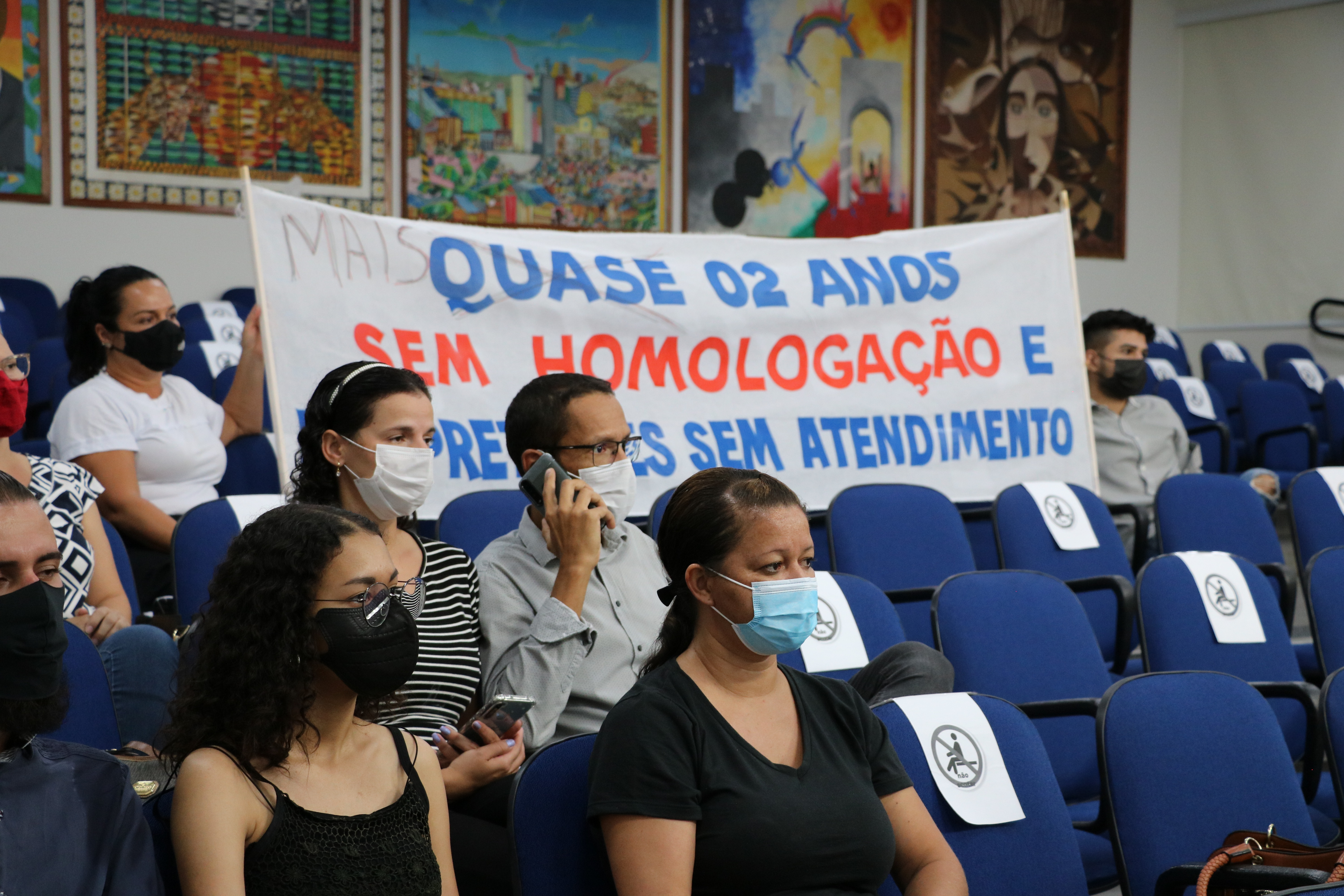 Câmara debate situação de concursos municipais