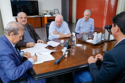 Câmara e Executivo firmam parceria para projetos e cursos de qualificação