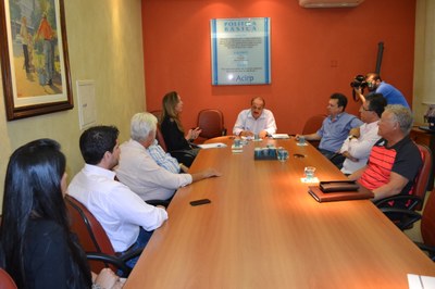 Câmara encerra discussões sobre aumento de cadeiras 