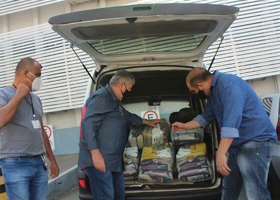 Legislativo faz segunda entrega de alimentos 
