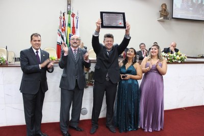 Magrão, do Bar do Magrão, recebe homenagem na Câmara