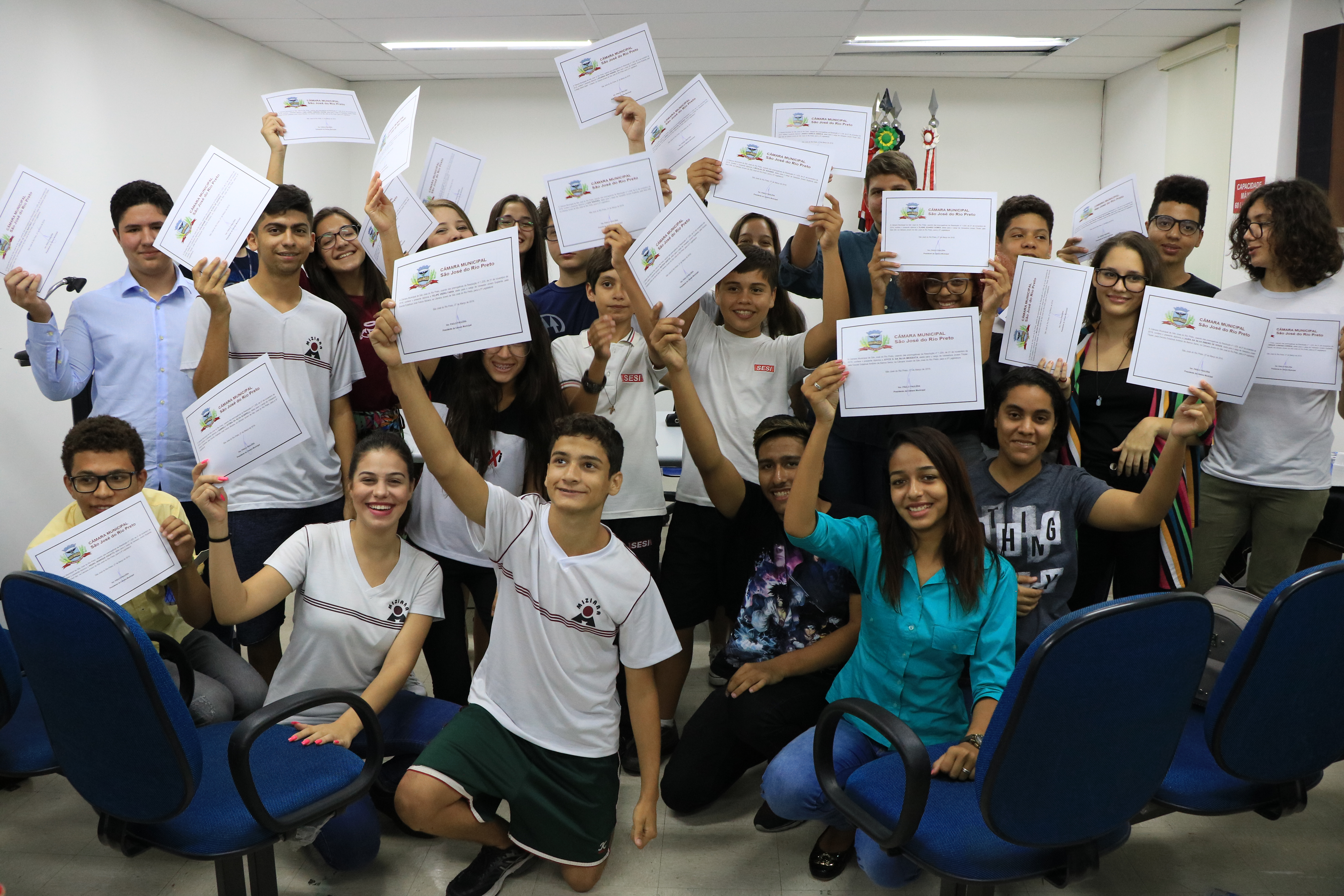 Câmara Jovem toma posse pra 2019-2020