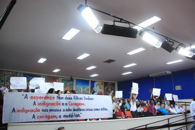 Câmara mantém salário dos Conselheiros Tutelares