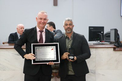 Câmara presta homenagem a Rodrigo Lukasavicus