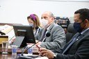 Vereadores da Mesa Diretora assinam Ato que prorroga prazo de restrições Câmara prorroga medidas de prevenção até dia 31 de maio