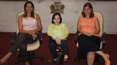 Câmara realiza Sessão Solene em homenagem às mulheres