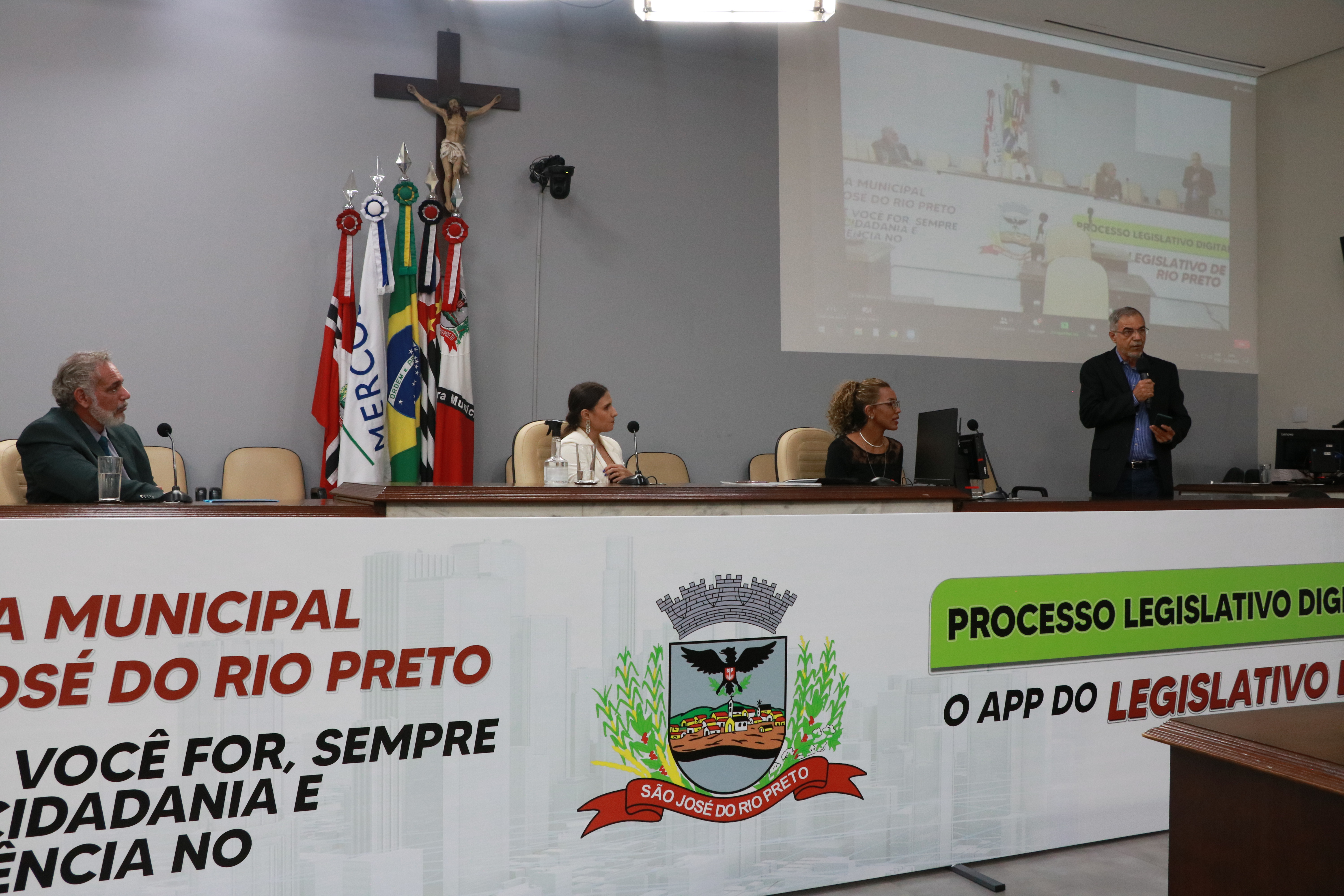 Câmara sedia palestras sobre Saúde e Segurança no Trabalho 