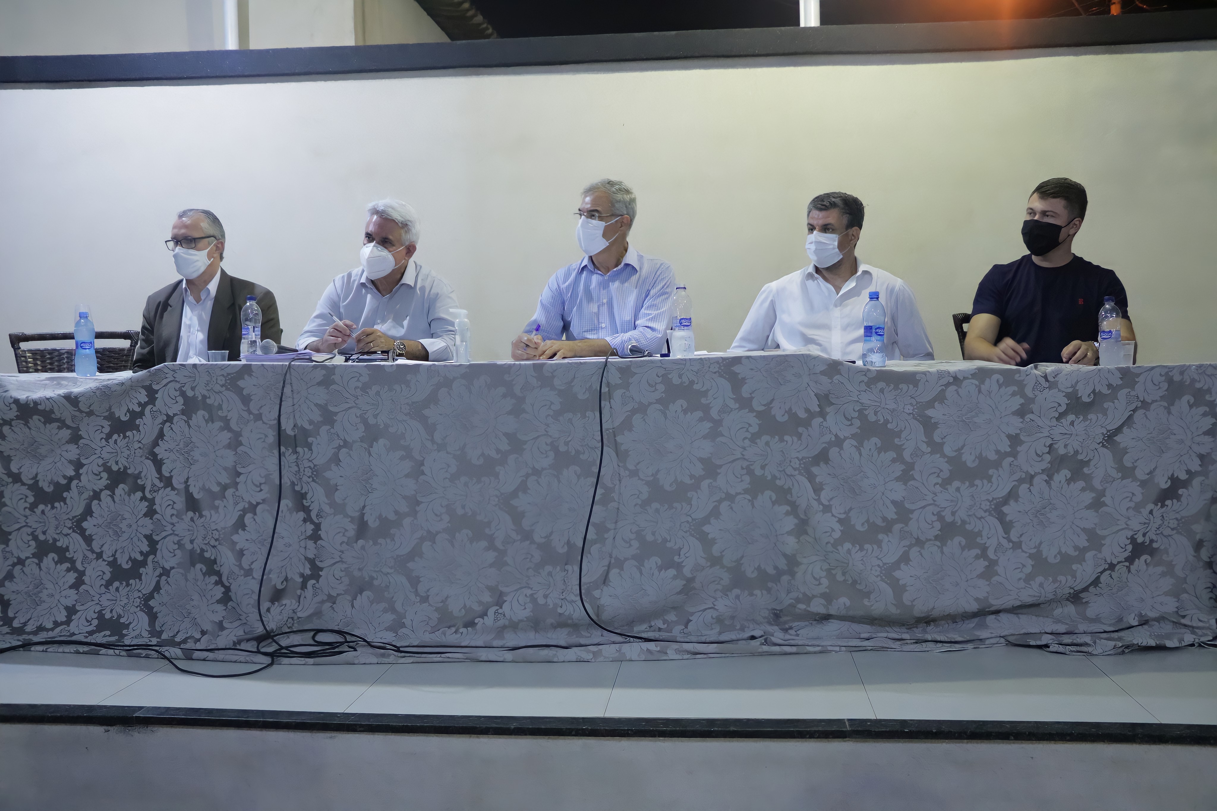 Câmara vai ao Santo Antônio debater concessão do transporte