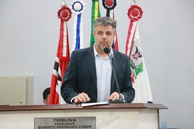 Câmara vota cota para negros e indígenas em concursos públicos