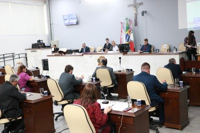 Câmara vota programa que beneficia alunos com transtornos de aprendizagem