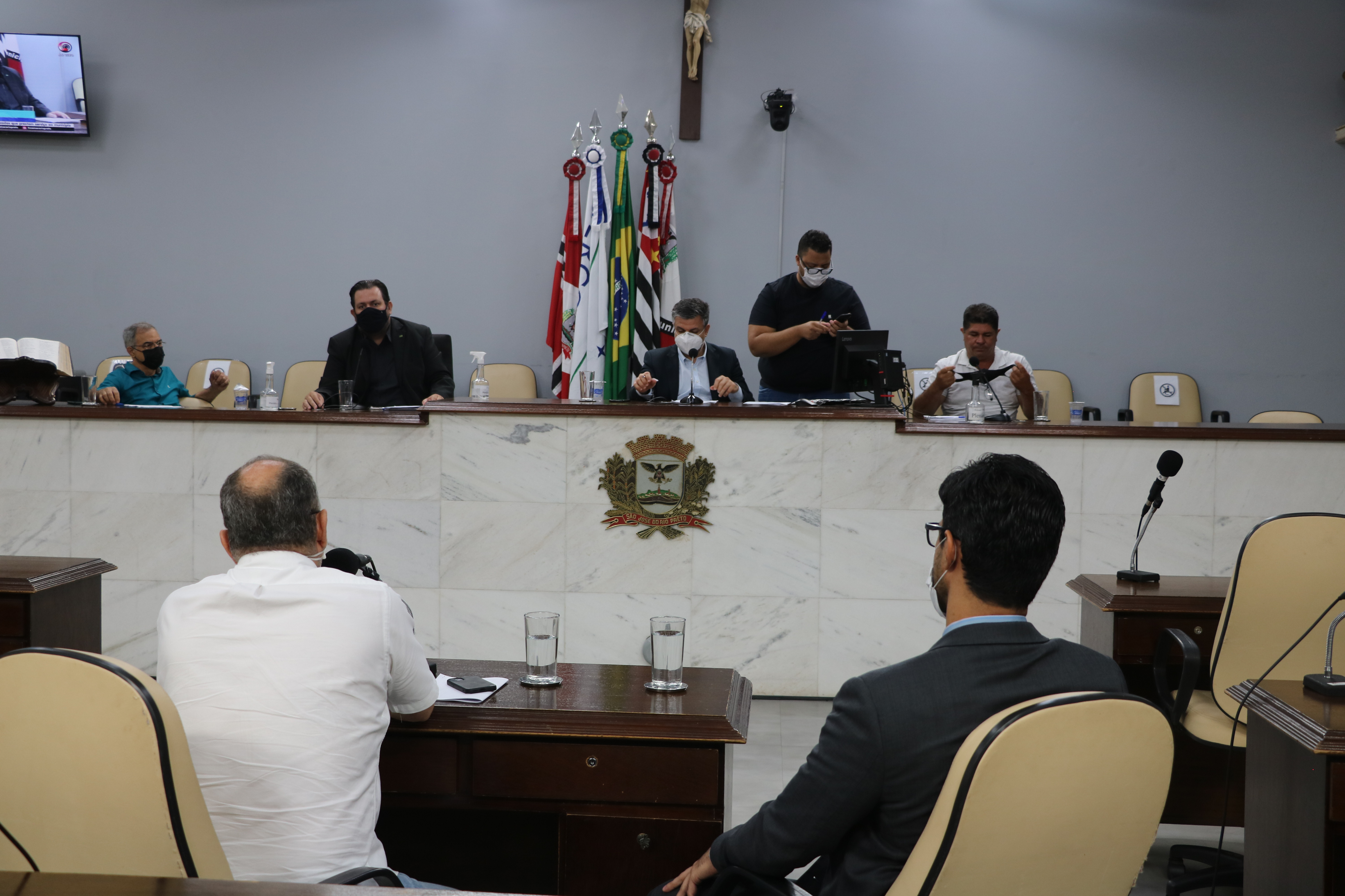 Comissão de Inquérito apura serviço de tapa-buraco