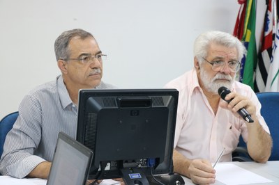 CEI do Lixo entrega relatório final ao Ministério Público