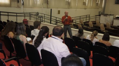 Cepam ministra curso para vereadores e servidores