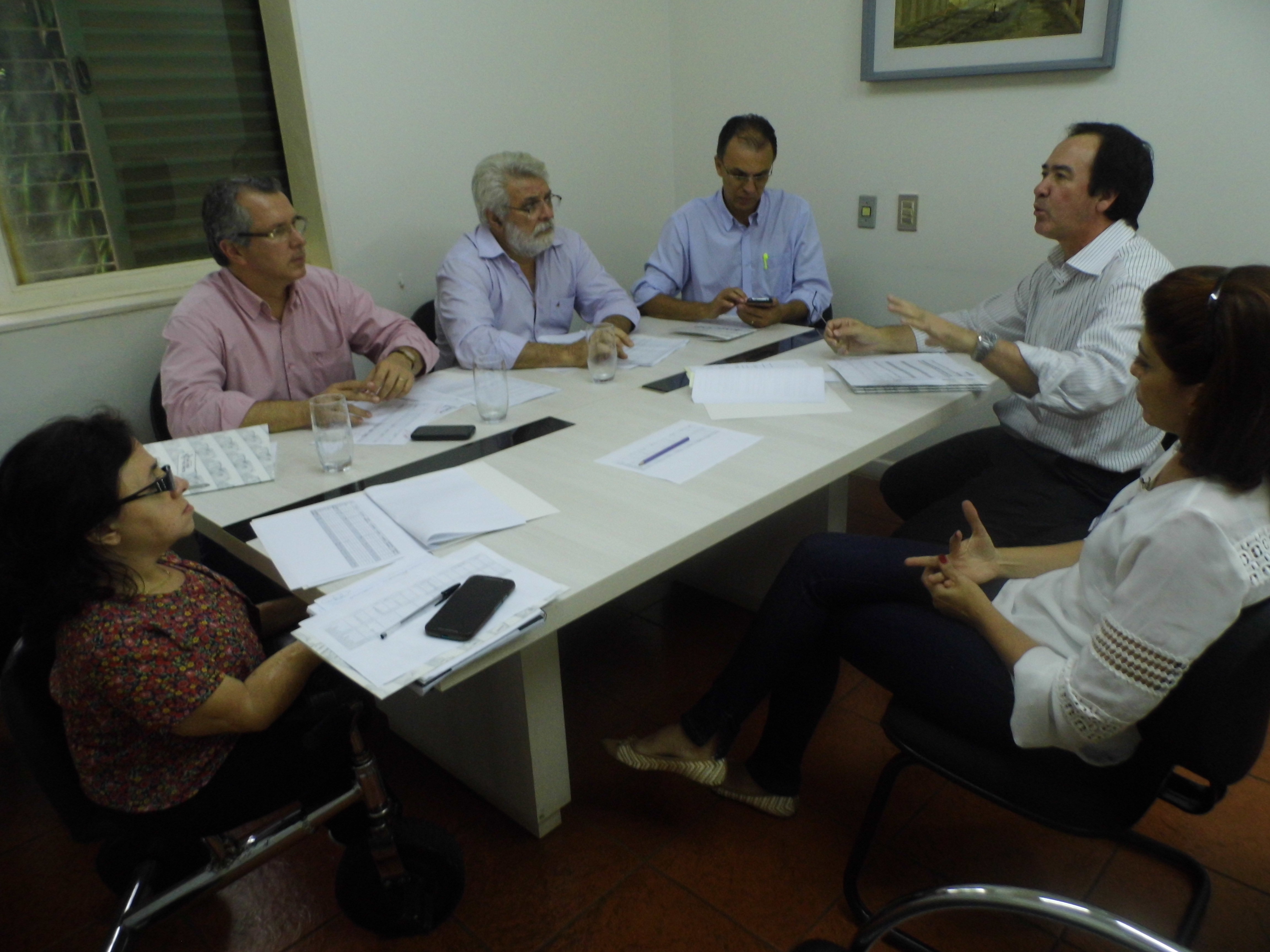 CEV do Minha Casa volta a se reunir com presidente da Emcop