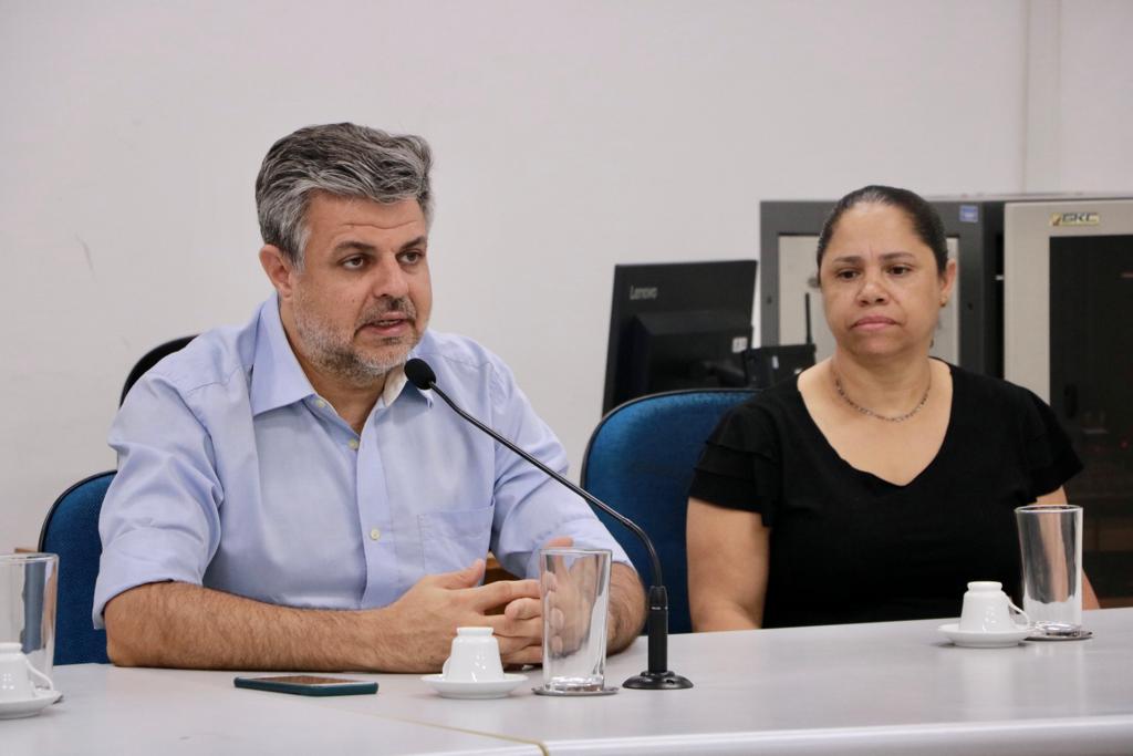 Comissão de Cidadania ouve terceirizadas da Educação 