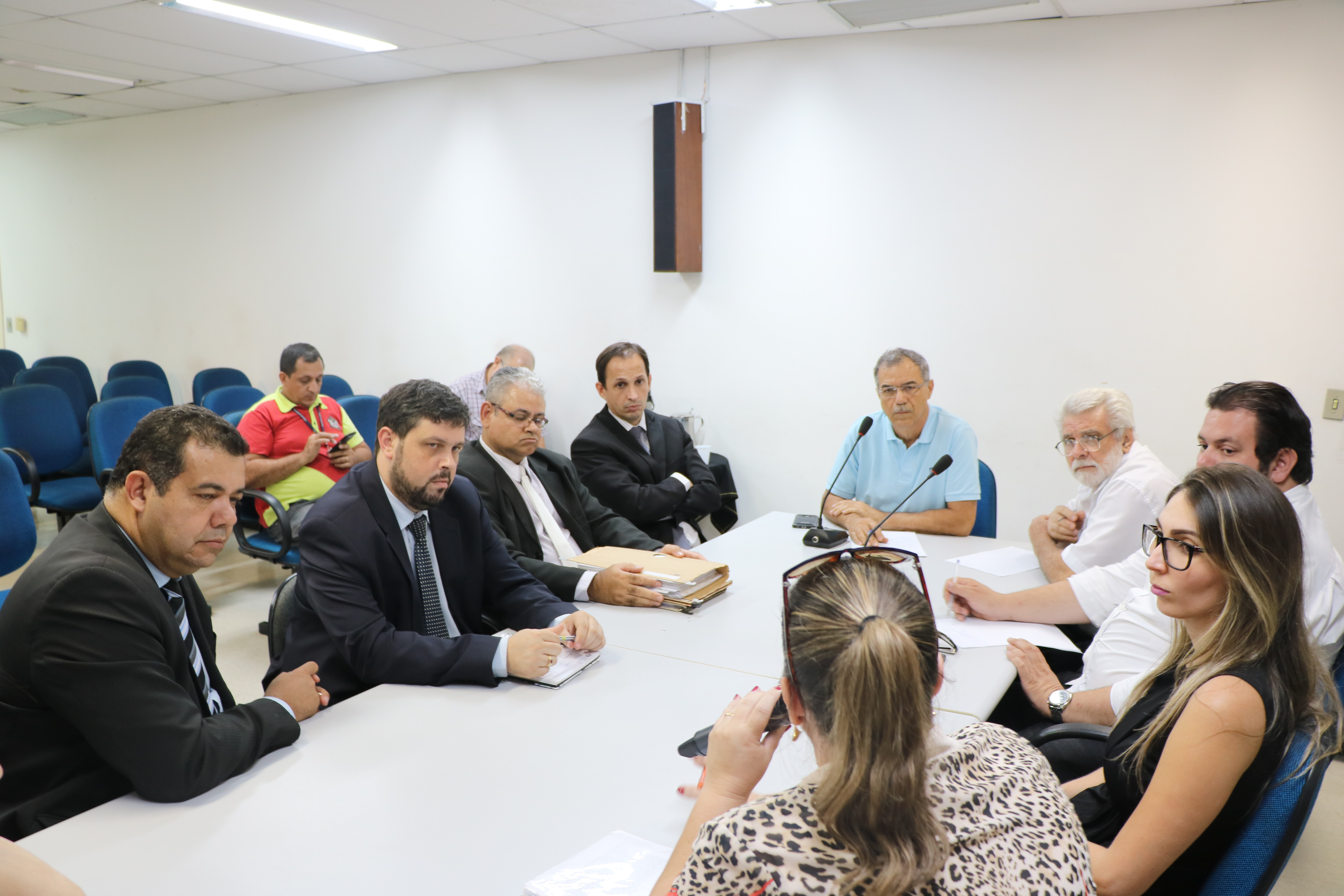 Comissão de Defesa da Cidadania realiza reunião