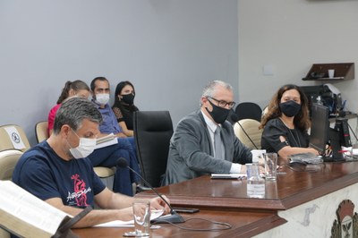 Comissão de Educação recebe secretária Fabiana Zanquetta