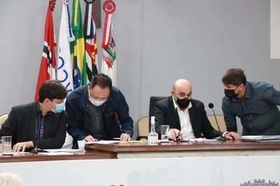 Comissão de Obras realiza audiência pública
