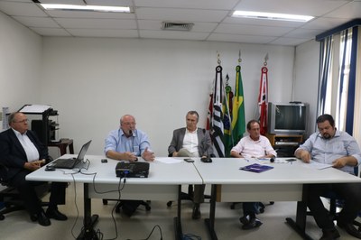 Comissão Permanente de Saúde recebe secretário 