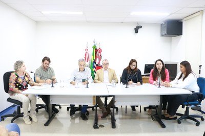 Comissão recebe representantes de ILPIs
