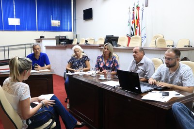 CEV dos carroceiros realiza oitivas