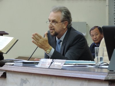 Deficientes físicos poderão desembarcar fora dos pontos