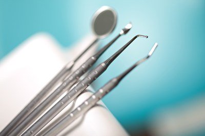 Dentistas recebem homenagem no Legislativo
