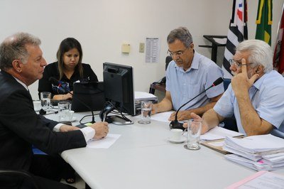 CEI do Lixo ouve ex-secretário do Meio Ambiente